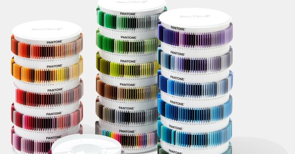 Pantone Plus Plastic Standard Chips Collection | Pantone